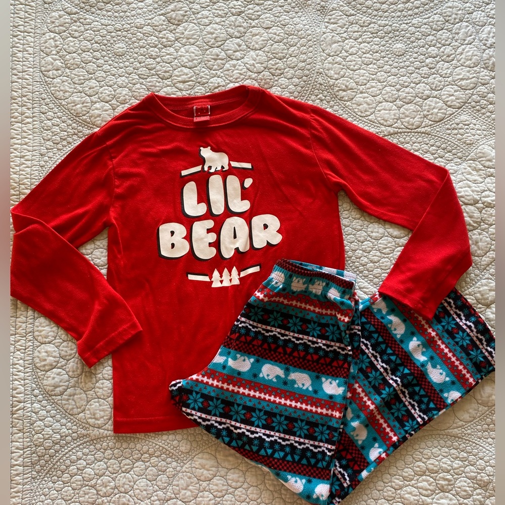 EUC Christmas pjs